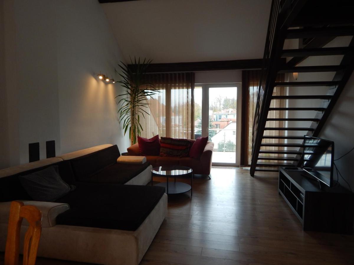 Attic Parkview Apartment Piest'any Esterno foto