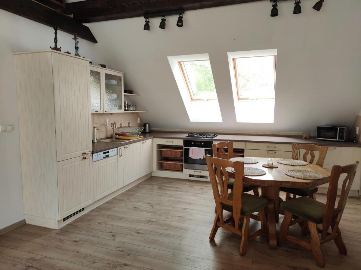 Attic Parkview Apartment Piest'any Esterno foto