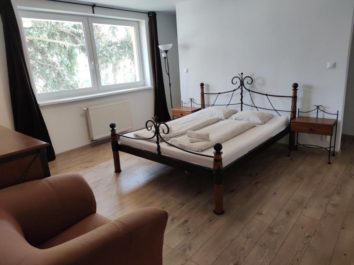 Attic Parkview Apartment Piest'any Esterno foto