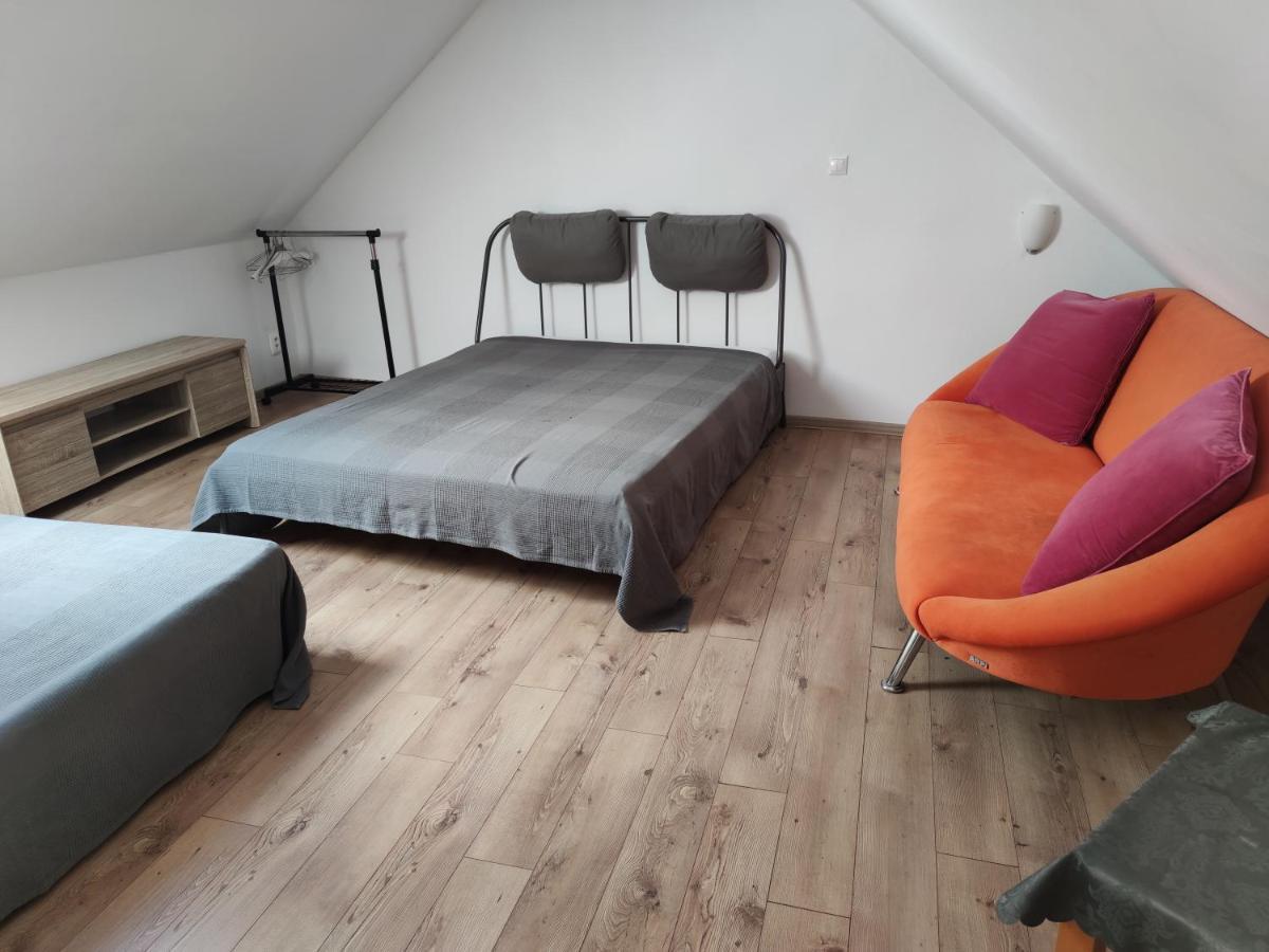 Attic Parkview Apartment Piest'any Esterno foto