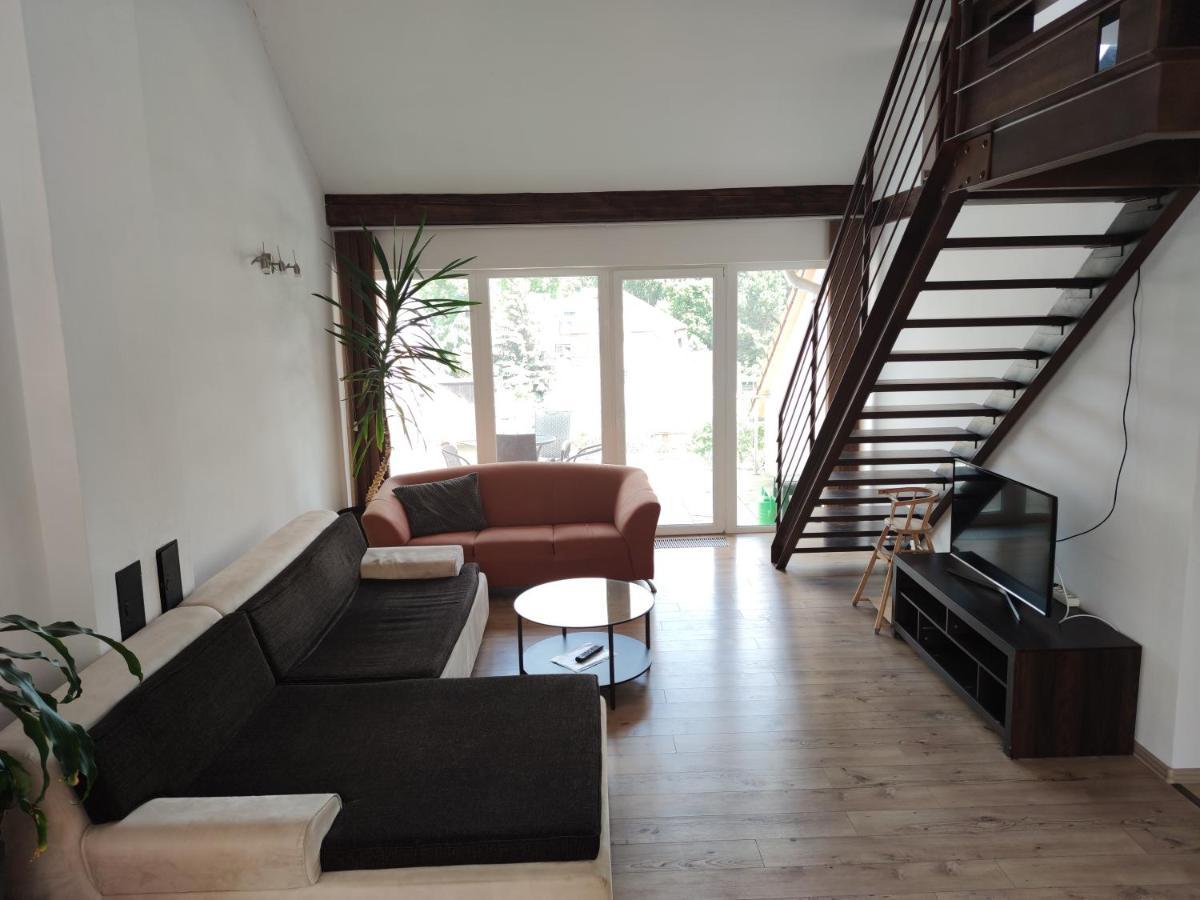 Attic Parkview Apartment Piest'any Esterno foto